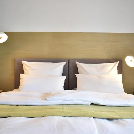 Zum Garni Hotel